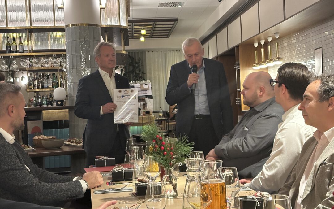 Weihnachtstreffen  im Restaurant Nifty